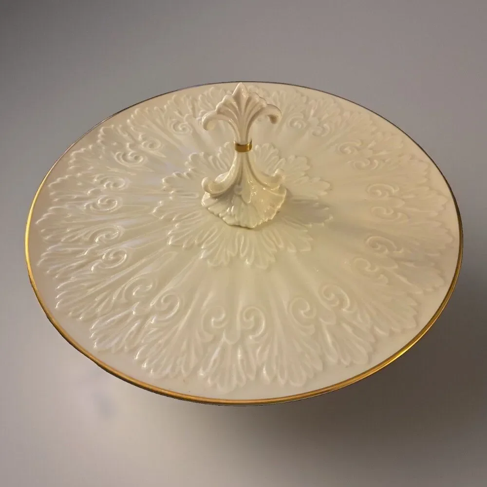 Lenox Ivory Round Platter with Fleur de Lis Handle 24K Gold Decoration 12.5